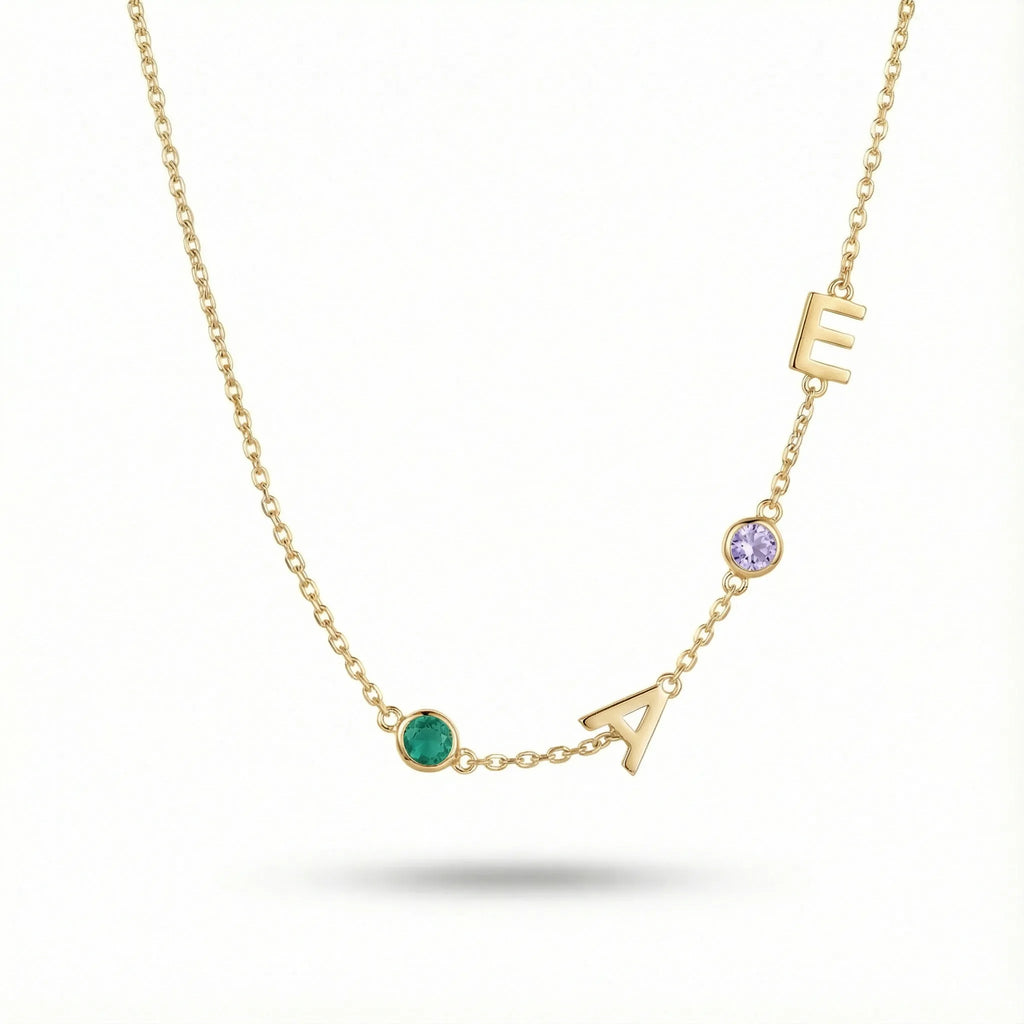 Collana laterale con lettera e pietra di nascita
