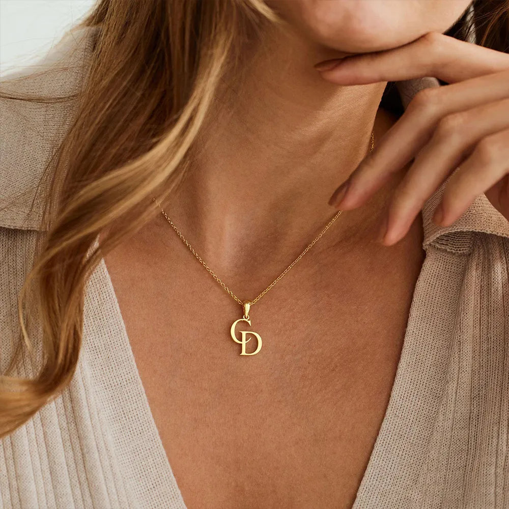 Colar personalizado com duas letras