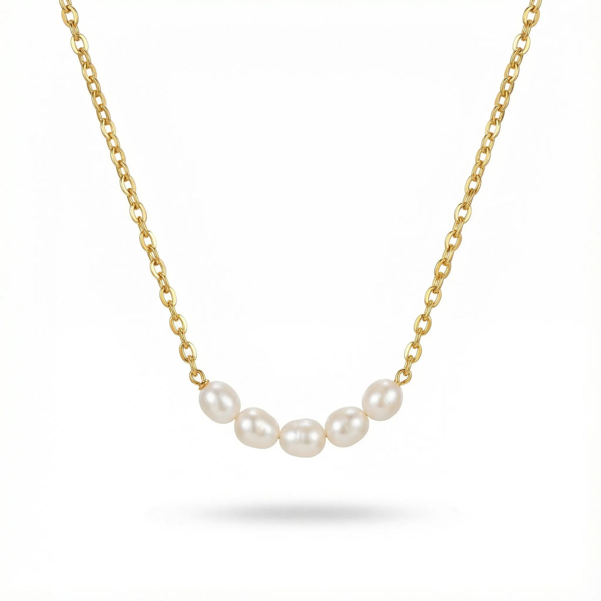 Linear Pearl Necklace